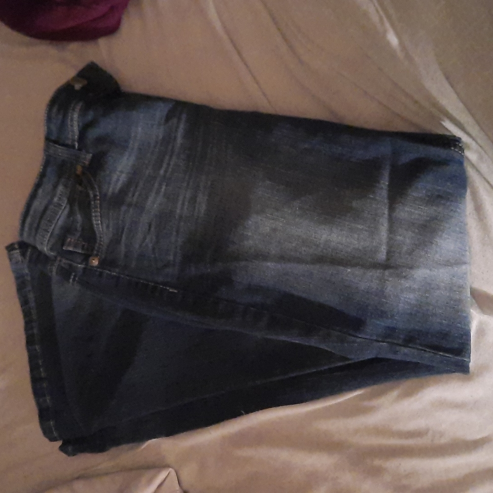 No boundaries Sophia hipster flare juniors size 9 short jeans